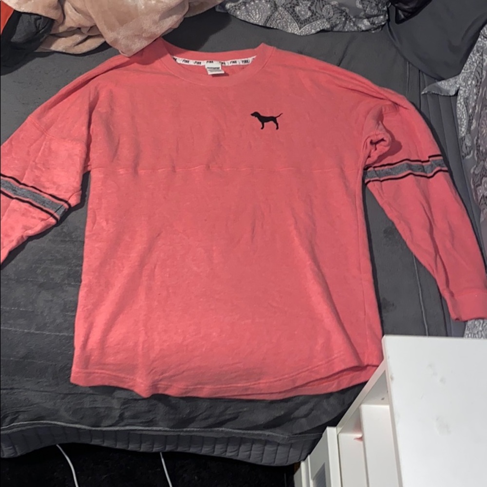 PINK VICTORIA’S SECRET pink long sleeve